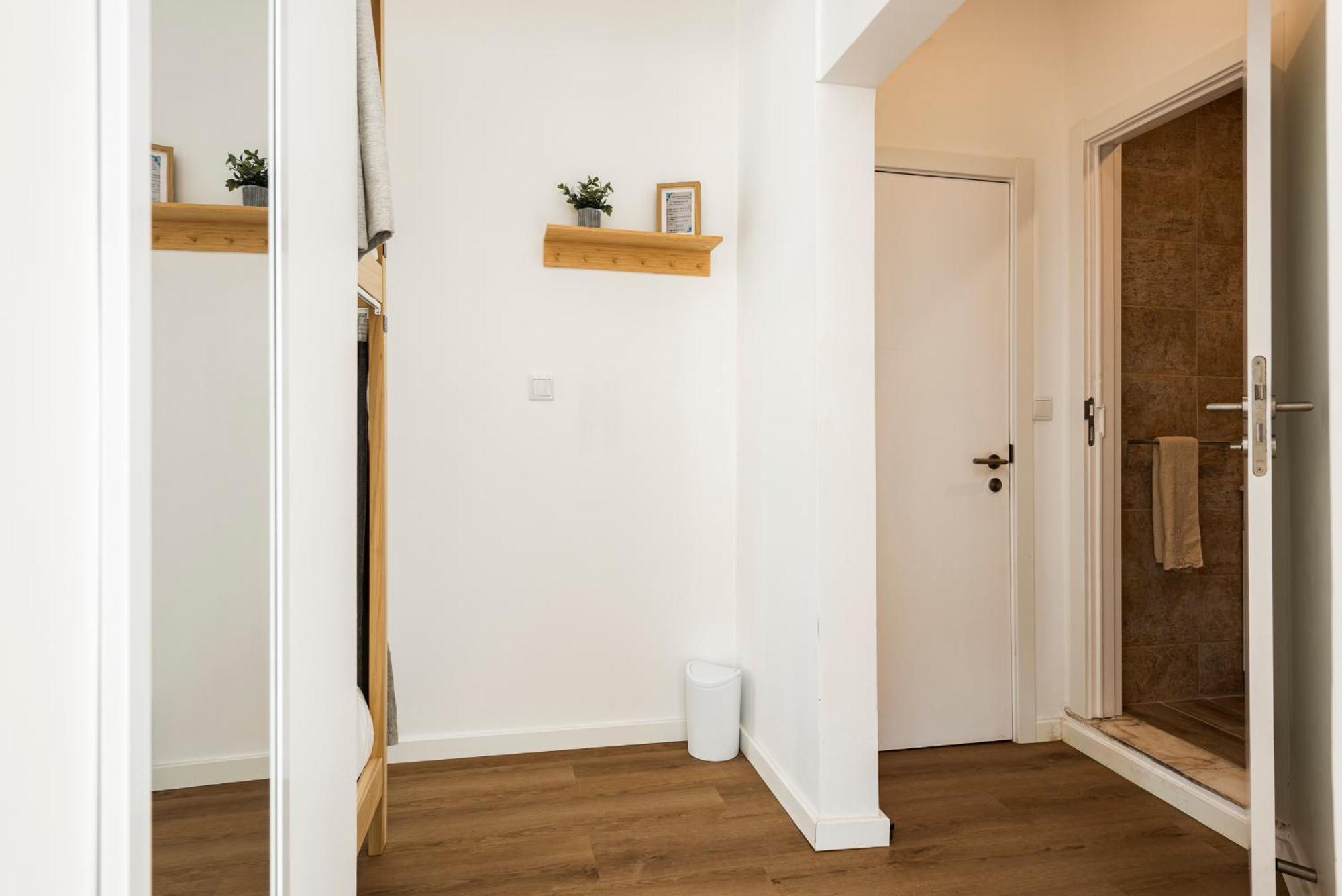 Madalena Hostel E Suites ファロ エクステリア 写真